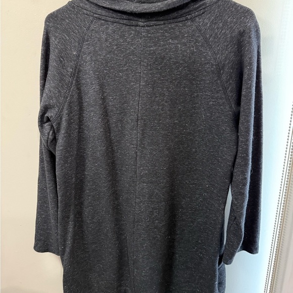 Cozy Black Sweater women’s Medium - Picture 2 of 3